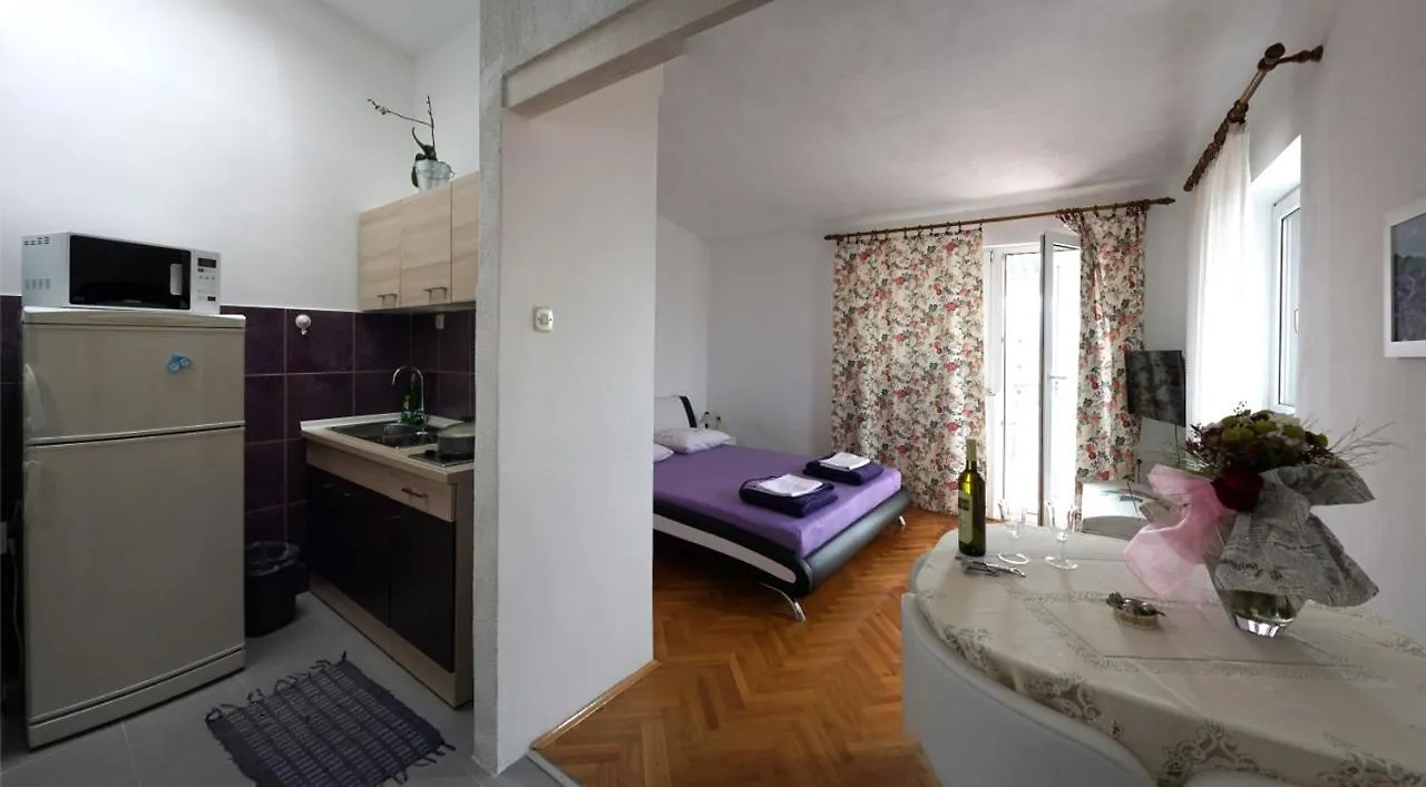 Apartamento Muco Varos Split Croacia